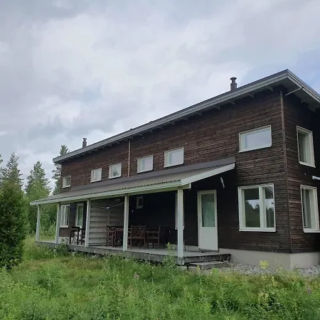 Kuukkeli Paritalossa *