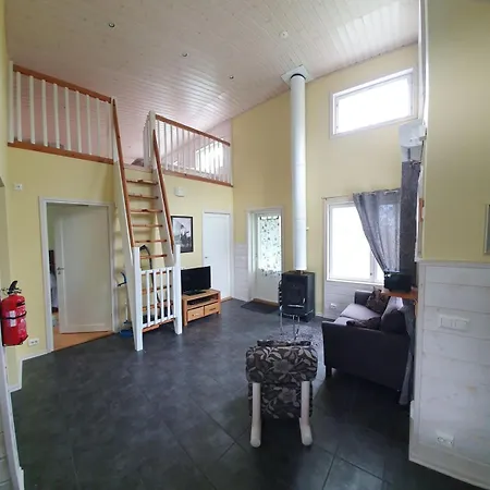 Prázdninový dům Kuukkeli Paritalossa Sotkamo