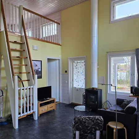 Kuukkeli Paritalossa