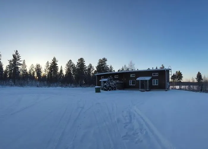 Kuukkeli Paritalossa 索特卡莫