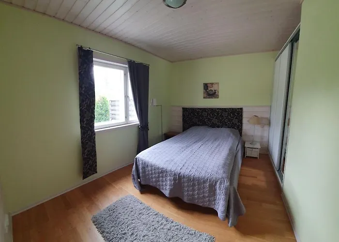 Tatil Evi Kuukkeli Paritalossa *