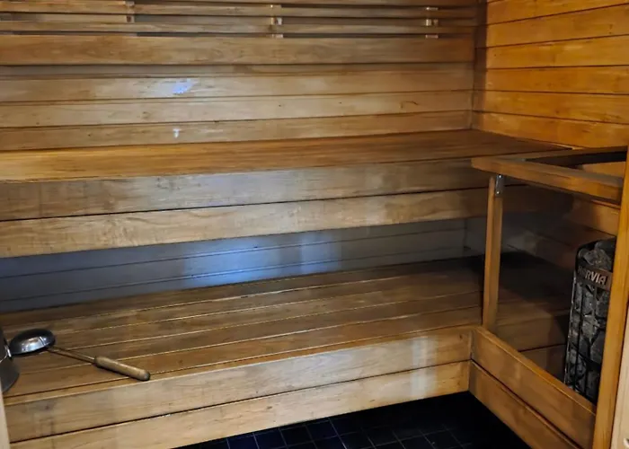 Kuukkeli Paritalossa Tatil Evi *